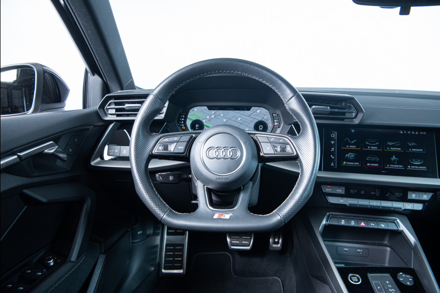 Audi A3 Sportback 35 TFSI 150pk Automaat S edition 2x S-Line | Virtual Cockpit | Winterbandenset | sportstuur | Parkeersensor voor en ac