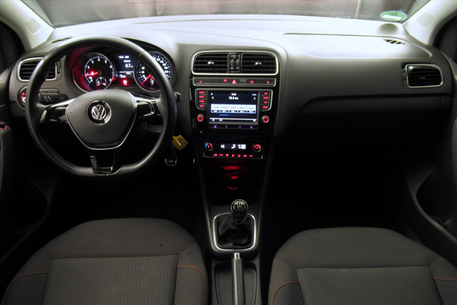 Volkswagen Polo 1.0 MPI 5D BMT Sound Comfortline Business R Navigatie