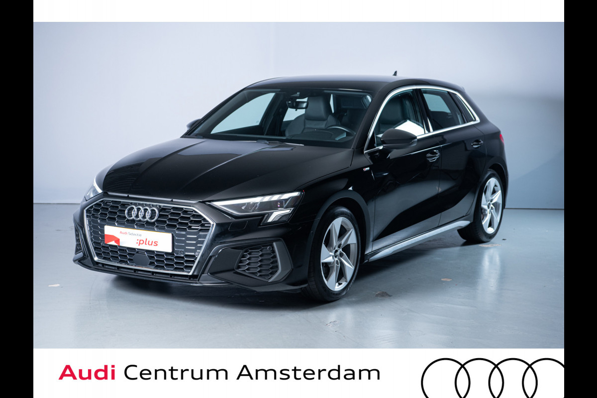 Audi A3 Sportback 35 TFSI 150pk Automaat S edition 2x S-Line | Virtual Cockpit | Winterbandenset | sportstuur | Parkeersensor voor en ac