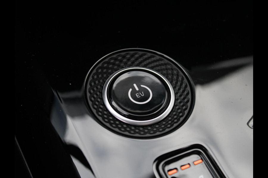 Kia Niro EV DynamicPlusLine 64.8 kWh | Schuif-/kanteldak | Stoel-/stuurverwarming | Keyless | Navi | Clima | LED