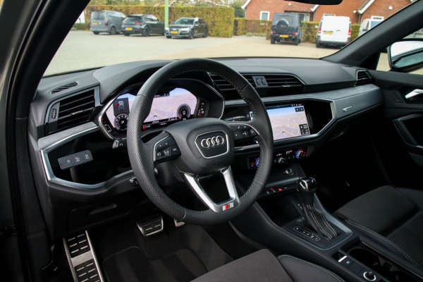 Audi Q3 35 TFSI 1.5 TFSI S Line Pro Line S 150pk S-Tronic! 1e|Panoramadak|Virtual Cockpit|LED Matrix|Leder elektrisch|20inch|Black