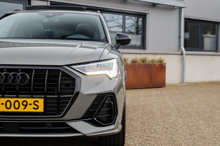 Audi Q3 35 TFSI 1.5 TFSI S Line Pro Line S 150pk S-Tronic 1e Eig|Panoramadak|Virtual Cockpit|LED Matrix|Leder|ACC|B&O|20inch|Black