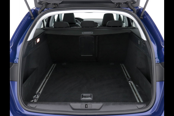 Peugeot 308 SW 1.6 BlueHDI Blue Lease Executive *PANO | NAVI-FULLMAP | SURROUND-VIEW | SPORT-SEATS | DAB | ECC | PDC | CRUISE | APP-CONNECT | LANE-ASSIST*