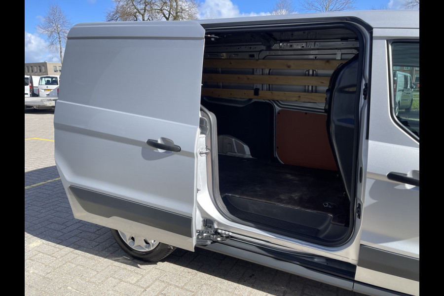 Ford Transit Connect 1.5 TDCI 100pk L2 Trend / vaste prijs rijklaar € 13.950 ex btw / nieuwe koppeling / lease vanaf € 337 / airco / cruise / navi / 3 zits / zilver metallic !