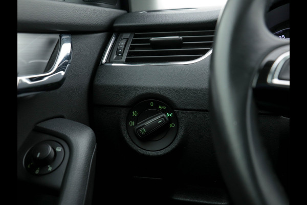 Škoda Octavia 1.6 TDI Greentech Ambition Business Aut *NAVI-FULLMAP | ECC | DAB | CRUISE | APP.CONNECT | PDC | AMUNDSEN-AUDIO*