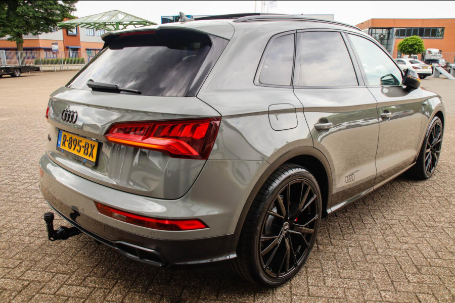 Audi Q5 3.0 TFSI SQ5 Quattro S-Line 354pk Automaat! 1e Eig|DLR|Quantum|Kuipstoelen|Panoramadak|Virtual Cockpit|Black|Carbon|22inch