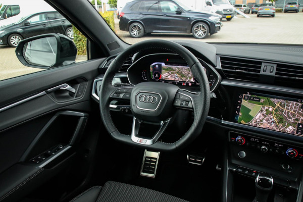 Audi Q3 Sportback 35 TFSI 1.5TFSI S Line Pro Line S 150pk S-Tronic! Panoramadak|Virtual Cockpit|LED Matrix|Leder|ACC|19inch|Black