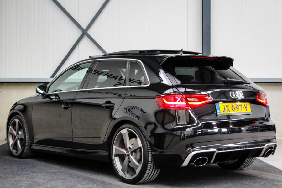 Audi RS3 Sportback 2.5 TFSI A3 Quattro S-Tronic 431pk! 2e Eig|Origineel NL|DLR|JD|Kuipstoelen|Panoramadak|LED|Camera|Magnetic|B&O