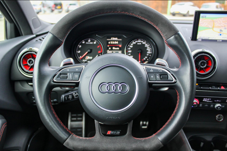 Audi RS3 Sportback 2.5 TFSI A3 Quattro S-Tronic 431pk! 2e Eig|Origineel NL|DLR|JD|Kuipstoelen|Panoramadak|LED|Camera|Magnetic|B&O