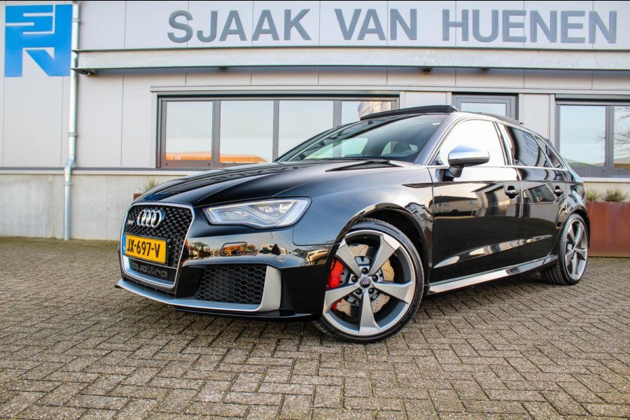 Audi RS3 Sportback 2.5 TFSI A3 Quattro S-Tronic 431pk! 2e Eig|Origineel NL|DLR|JD|Kuipstoelen|Panoramadak|LED|Camera|Magnetic|B&O