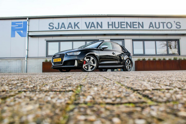 Audi RS3 Sportback 2.5 TFSI A3 Quattro S-Tronic 431pk! 2e Eig|Origineel NL|DLR|JD|Kuipstoelen|Panoramadak|LED|Camera|Magnetic|B&O