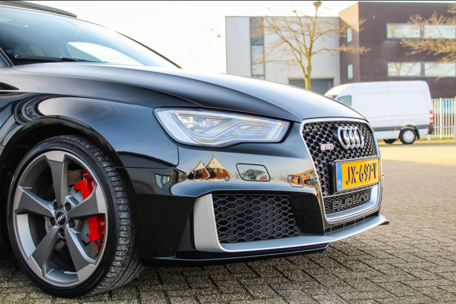 Audi RS3 Sportback 2.5 TFSI A3 Quattro S-Tronic 431pk! 2e Eig|Origineel NL|DLR|JD|Kuipstoelen|Panoramadak|LED|Camera|Magnetic|B&O