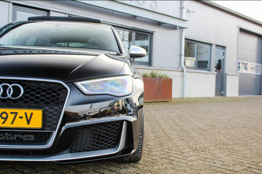 Audi RS3 Sportback 2.5 TFSI A3 Quattro S-Tronic 431pk! 2e Eig|Origineel NL|DLR|JD|Kuipstoelen|Panoramadak|LED|Camera|Magnetic|B&O