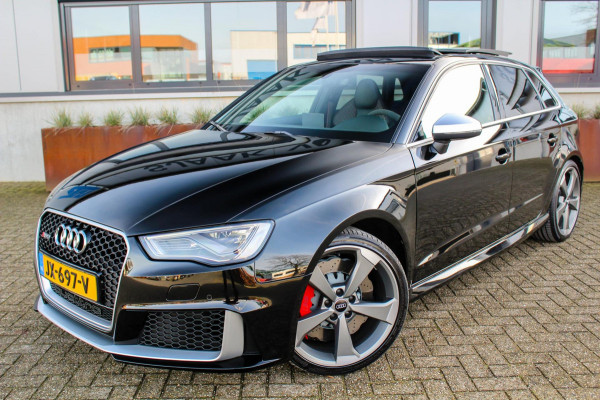 Audi RS3 Sportback 2.5 TFSI A3 Quattro S-Tronic 431pk! 2e Eig|Origineel NL|DLR|JD|Kuipstoelen|Panoramadak|LED|Camera|Magnetic|B&O