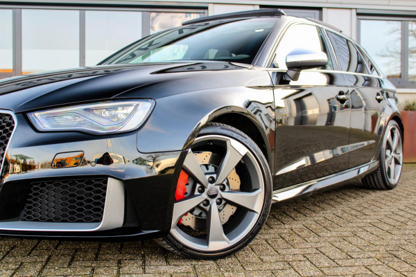 Audi RS3 Sportback 2.5 TFSI A3 Quattro S-Tronic 431pk! 2e Eig|Origineel NL|DLR|JD|Kuipstoelen|Panoramadak|LED|Camera|Magnetic|B&O