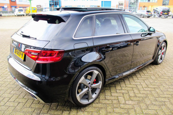 Audi RS3 Sportback 2.5 TFSI A3 Quattro S-Tronic 431pk! 2e Eig|Origineel NL|DLR|JD|Kuipstoelen|Panoramadak|LED|Camera|Magnetic|B&O