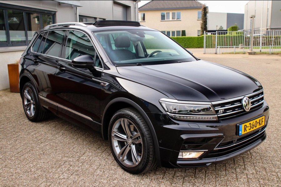 Volkswagen Tiguan 2.0TSI 4Motion Highline R-Line 180pk DSG! 1e Eig|DLR|Panoramadak|Virtual Cockpit|LED Plus|Camera|ACC|Lane|19inch