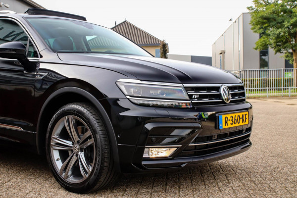 Volkswagen Tiguan 2.0TSI 4Motion Highline R-Line 180pk DSG! 1e Eig|DLR|Panoramadak|Virtual Cockpit|LED Plus|Camera|ACC|Lane|19inch