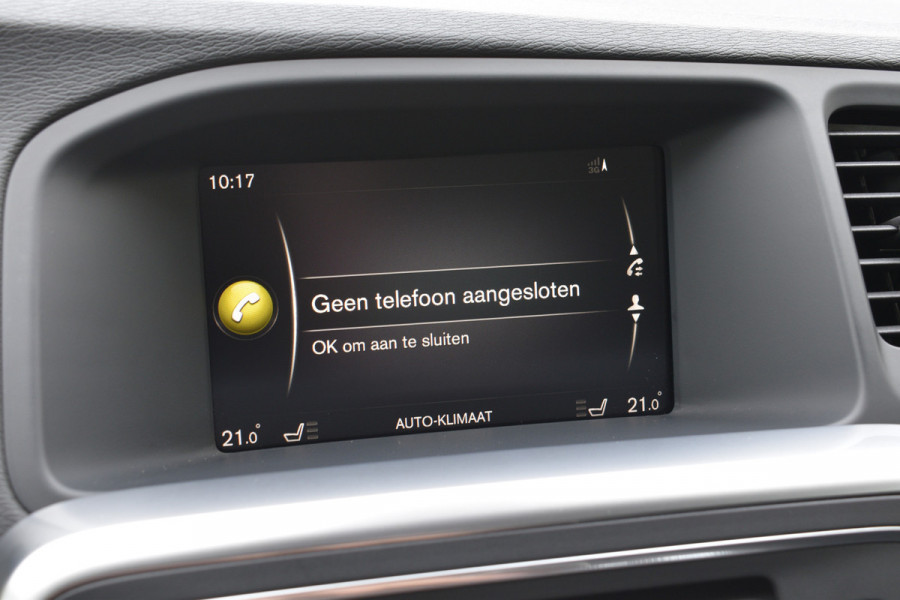 Volvo V60 T3 Nordic+ Automaat | Standkachel | Xenon | Stoelverwarming | NAVI