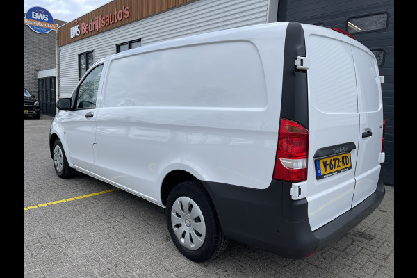 Mercedes-Benz Vito 111 CDI Functional Lang L2H1 / rijklaar € 19.950 ex btw / lease vanaf € 431 / airco / navigatie / achteruit rijcamera / parkeersensoren voor en achter !