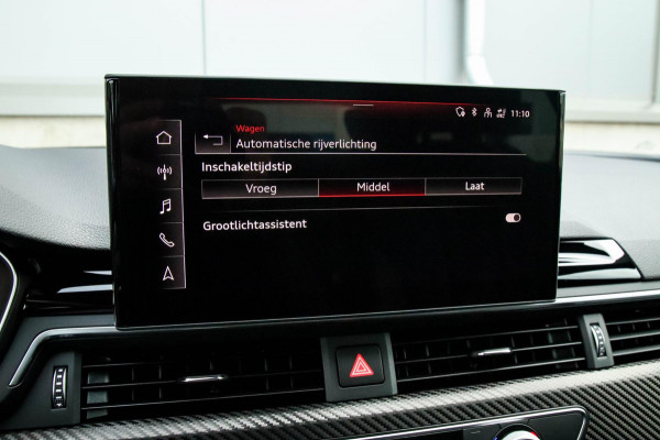 Audi A4 Avant 2.0 TFSI S line Black Edition Facelift 150pk S-Tronic! 1e|NL|DLR|Panoramadak|Virtual Cockpit|Leder|LED Matrix|Black