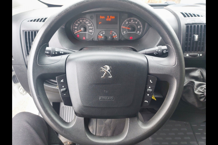 Peugeot Boxer 330 2.0 BlueHDI L2H2 prijs is EX btw,standkachel,radio/cd speler,