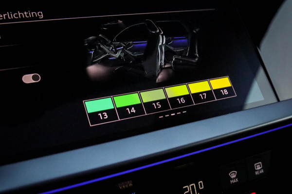 Audi A3 Sportback 35 1.5 TFSI S Edition S-line 150pk S-Tronic! Supersport kuipstoelen|Virtual Cockpit|Panoramadak|LED Matrix|Black