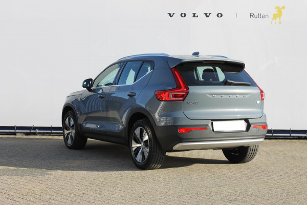 Volvo XC40 T4 Recharge 211PK Automaat Inscription Navigatie / Standkachel / Apple Carplay / 18" Lichtmetalen velgen