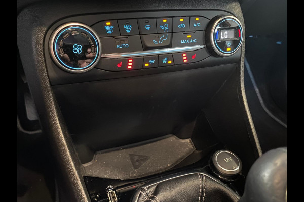 Ford Fiesta 1.1 Titanium Navi Airco Camera Carplay Line 18'' LED VOL