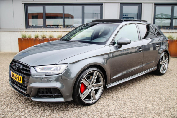 Audi A3 Sportback 2.0TFSI S3 quattro Facelift 310pk S-Tronic 2e Eig|DLR|Kuipstoelen|Virtual Cockpit|Panoramadak|Magnetic|LED|Black