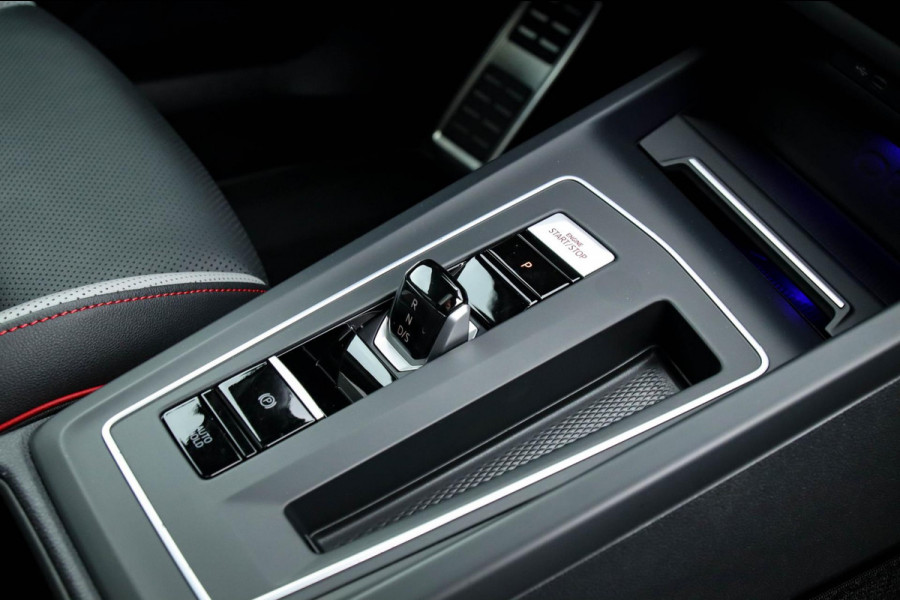 Volkswagen Golf 2.0 TSI GTI 245pk DSG! Panoramadak|Virtual Cockpit|IQ LED|Lederen kuipstoelen+Ventilatie|NAVI|Camera|Harman Kardon