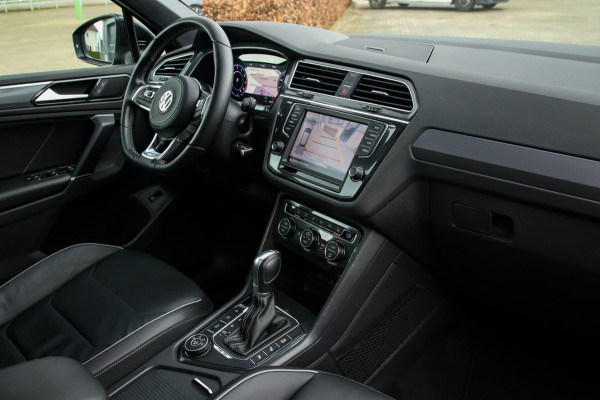 Volkswagen Tiguan 2.0TSI 4Motion Highline R-Line 180pk DSG! 1e|Panoramadak|Virtual Cockpit|LED Plus|Leder elektrisch|Camera|19inch