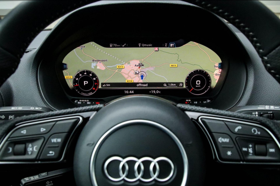 Audi Q2 1.4 TFSI CoD Sport Pro Line S S-line 150pk S-Tronic 1e Eig|DLR|Panoramadak|Virtual Cockpit|LED Matrix|3D Knippers|19|Black