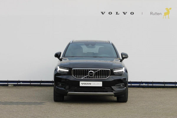 Volvo XC40 T4 211PK Automaat Recharge Inscription Expression Stoel en stuurwielverwarming / Apple Carplay / Parkeersensoren voor en achter met parkeercamera / Schuif-kanteldak