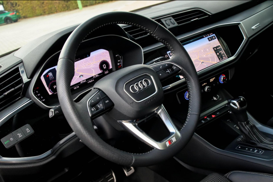 Audi Q3 35 1.5 TFSI S Line Pro Line S 150pk S-Tronic! 1e Eig|NL|DLR|Panoramadak|Virtual Cockpit|LED Matrix|Leder|19inch|Black Pack