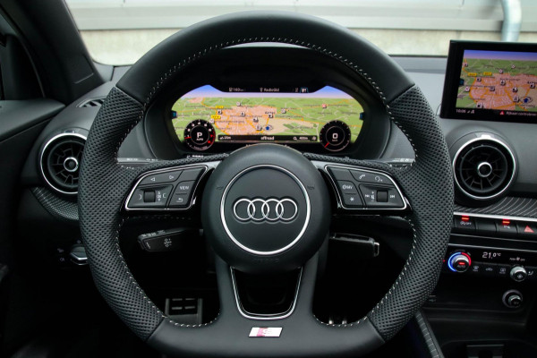 Audi Q2 1.4 TFSI CoD Sport Pro Line S S-line 150pk S-Tronic! 1e|Virtual Cockpit|Panoramadak|LED Matrix|3D Knippers|Leder|Black|18