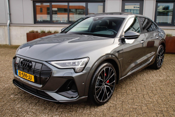 Audi e-tron Sportback 55 Quattro S Edition Pro Line S S-Line 408pk! 8%|1e|NL|DLR|Panoramadak|Virtual Cockpit|Luchtvering|B&O|Black