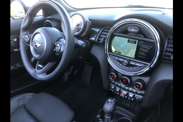 MINI Cabrio 2.0 Cooper S Chili, Automaat, Navigatie PRO . Een proefrit levert het bewijs. Neem contact op en we maken een afspraak!