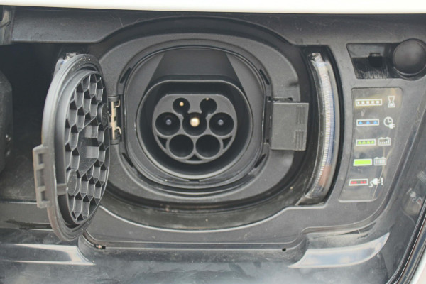 Land Rover Range Rover Sport P400e HSE Head-Up Display Adaptive Cruise Control Surround Camera