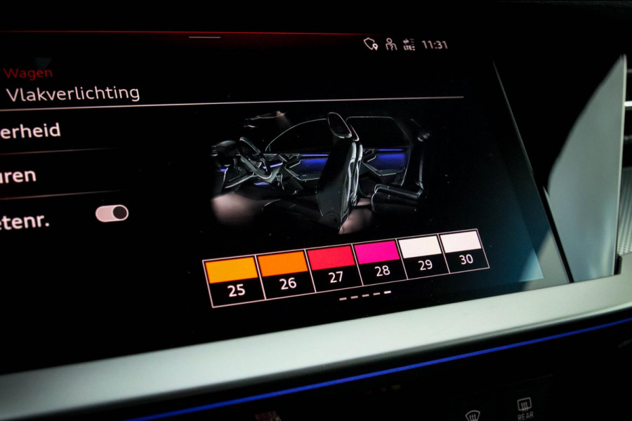 Audi A3 Limousine 35 1.5 TFSI S Edition One S-line 150pk S-Tronic Lederen kuipstoelen|Virtual Cockpit|Panoramadak|LED Matrix|Black