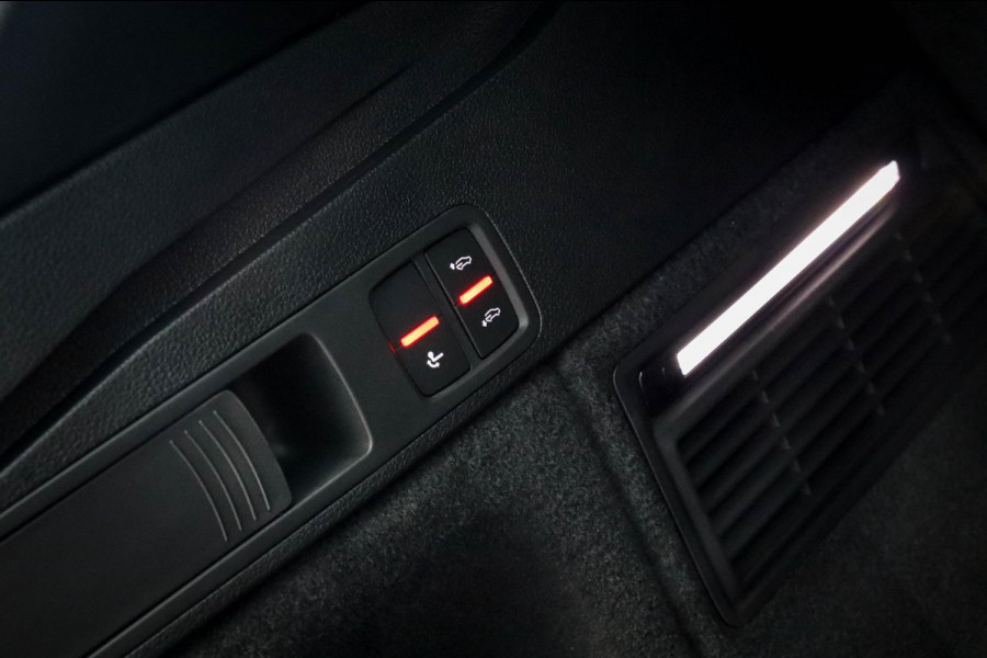 Audi SQ5 3.0TFSI Q5 Quattro S-Line 354pk Automaat! 1e Eig|DLR|Luchtvering|Kuipstoelen|Panoramadak|Virtual Cockpit|Black|Carbon|22