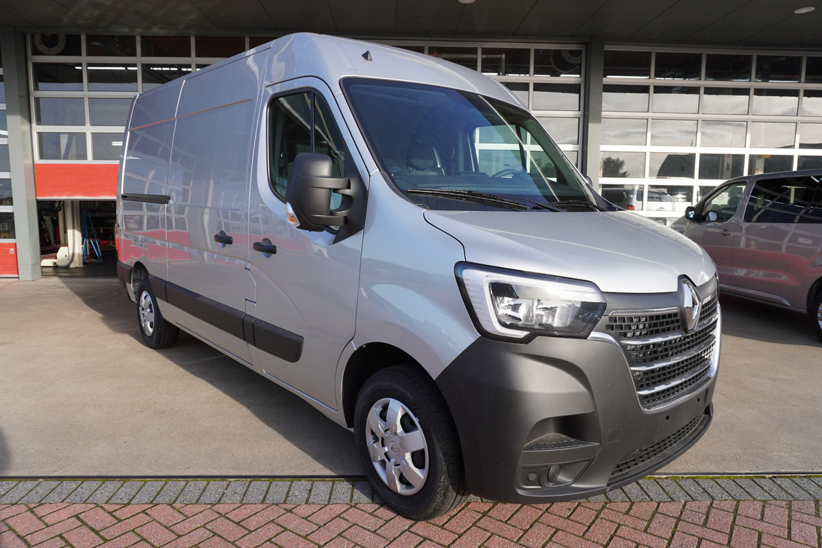 Renault Master T33 2.3 dCi 135PK L2H2 Comfort Nr. V080 | Airco | Cruise | Betimmering DEMO