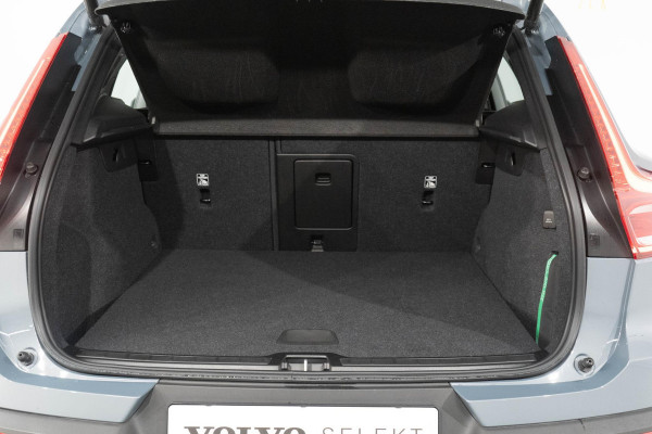 Volvo XC40 T4 211PK Automaat Recharge Inscription Expression / Climate pack / Navigatie pack / Park assist pack