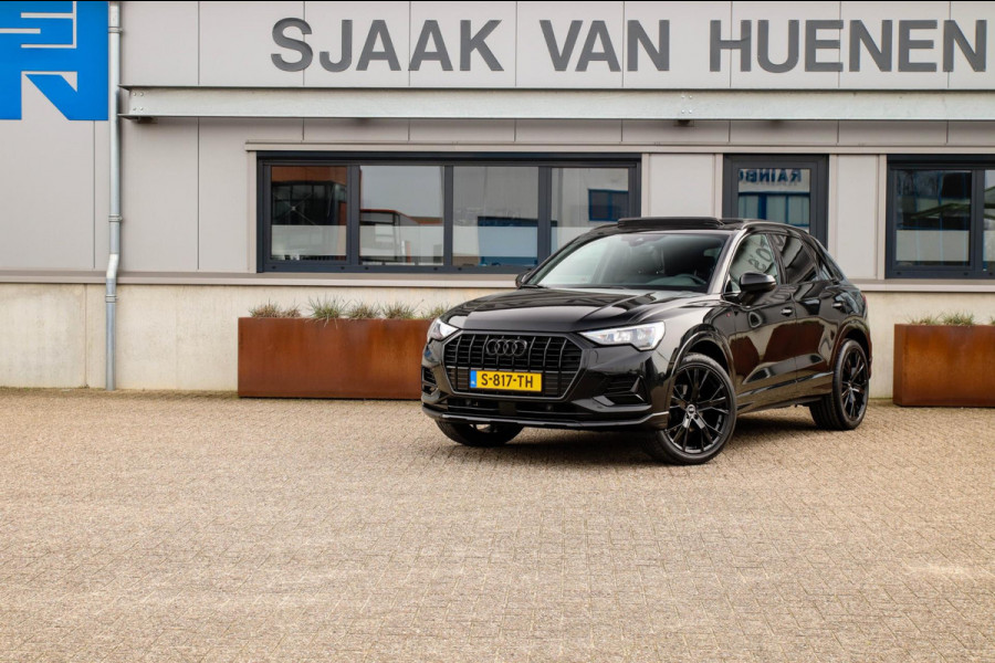 Audi Q3 35 TFSI 1.5 TFSI S Line Pro Line S 150pk S-Tronic! 1e|Panoramadak|Virtual Cockpit|LED|Leder elektrisch|Lane|20inch|Black