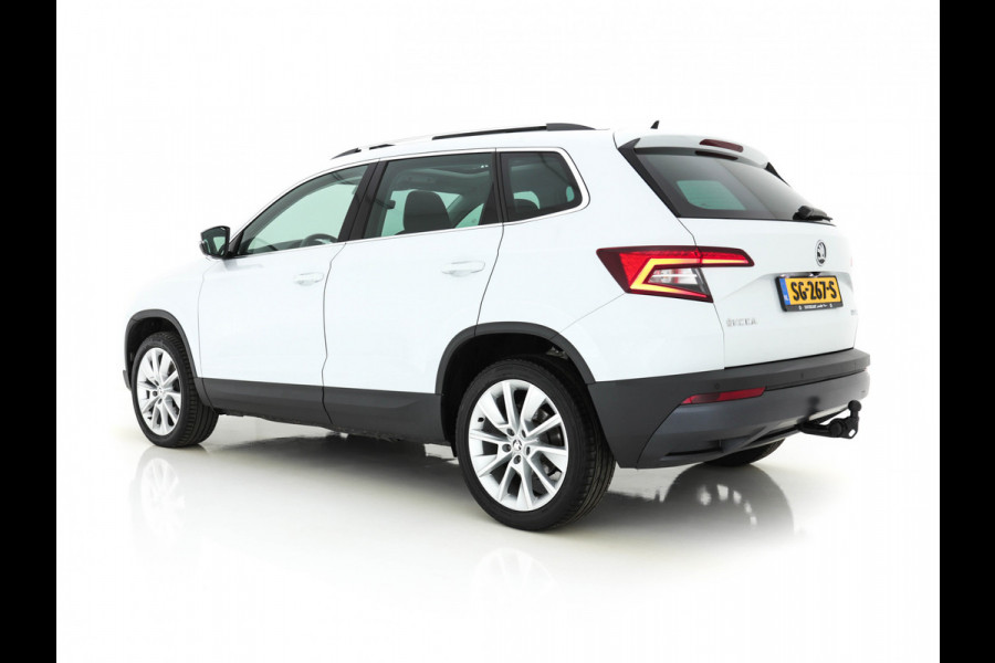 Škoda Karoq 1.6 TDI Style Business Travel-Pack Pro *PANO | FULL-LED | NAPPA-FULL-LEATHER | NAVI-FULLMAP | CANTON-PREMIUM-AUDIO | ADAPT.CRUISE | KEYLESS | CAMERA | DAB | AMBIENT-LIGHT |  TOWBAR | SPORT-SEATS | 18"ALU*