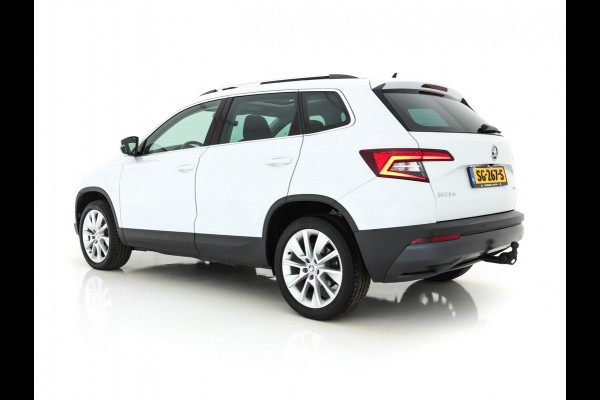 Škoda Karoq 1.6 TDI Style Business Travel-Pack Pro *PANO | FULL-LED | NAPPA-FULL-LEATHER | NAVI-FULLMAP | CANTON-PREMIUM-AUDIO | ADAPT.CRUISE | KEYLESS | CAMERA | DAB | AMBIENT-LIGHT |  TOWBAR | SPORT-SEATS | 18"ALU*