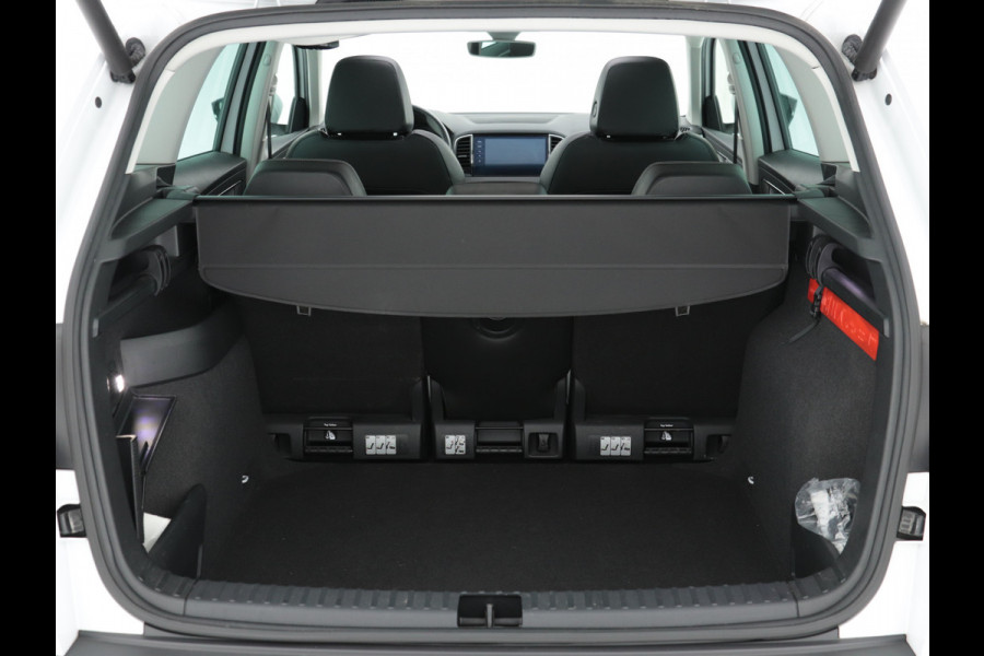 Škoda Karoq 1.6 TDI Style Business Travel-Pack Pro *PANO | FULL-LED | NAPPA-VOLLEDER | NAVI-COLUMBUS | CANTON-SOUND | ACC | KEYLESS | CAMERA | DAB | ECC | PDC | SPORT-SEATS | AMBIENT-LIGHT | 18"ALU*