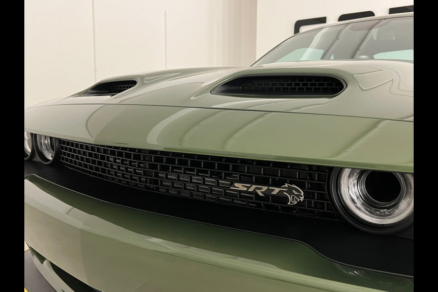 Dodge Challenger 6.2 SRT Hellcat Redeye Widebody Jailbreak