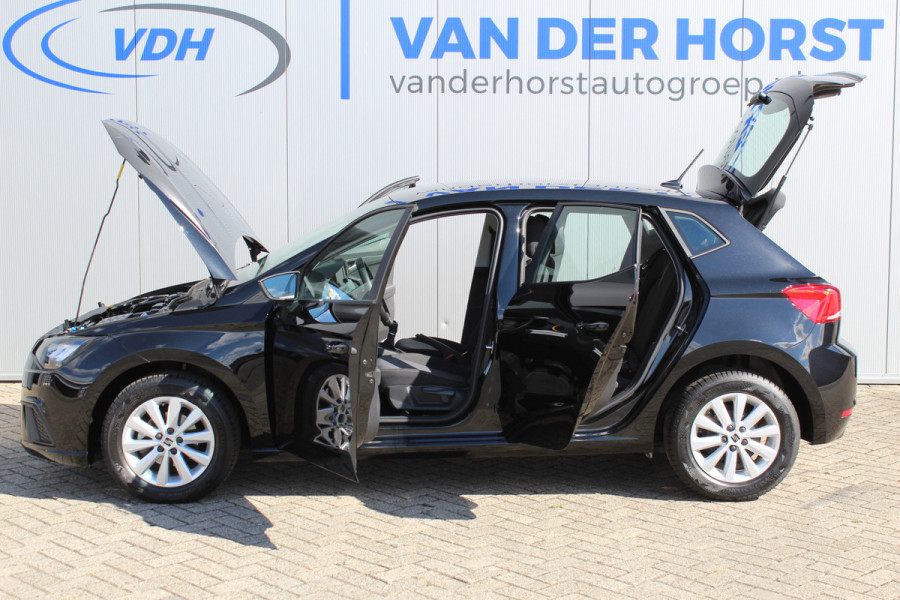 Seat Ibiza 1.0-96pk TSI Style. NIEUWSTE MODEL In nieuwstaat ! Volautm. airco, camera, elektr. ramen v+a, LED verlichting, stoelverwarming, metallic lak, Isofix, LM wielen, Apple Carplay / Android auto etc.