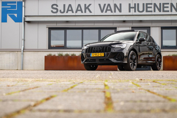 Audi Q3 35 TFSI 1.5 TFSI S Line Pro Line S 150pk S-Tronic! 1e|Panoramadak|Virtual Cockpit|LED Matrix|Leder elektrisch|Black|20inch